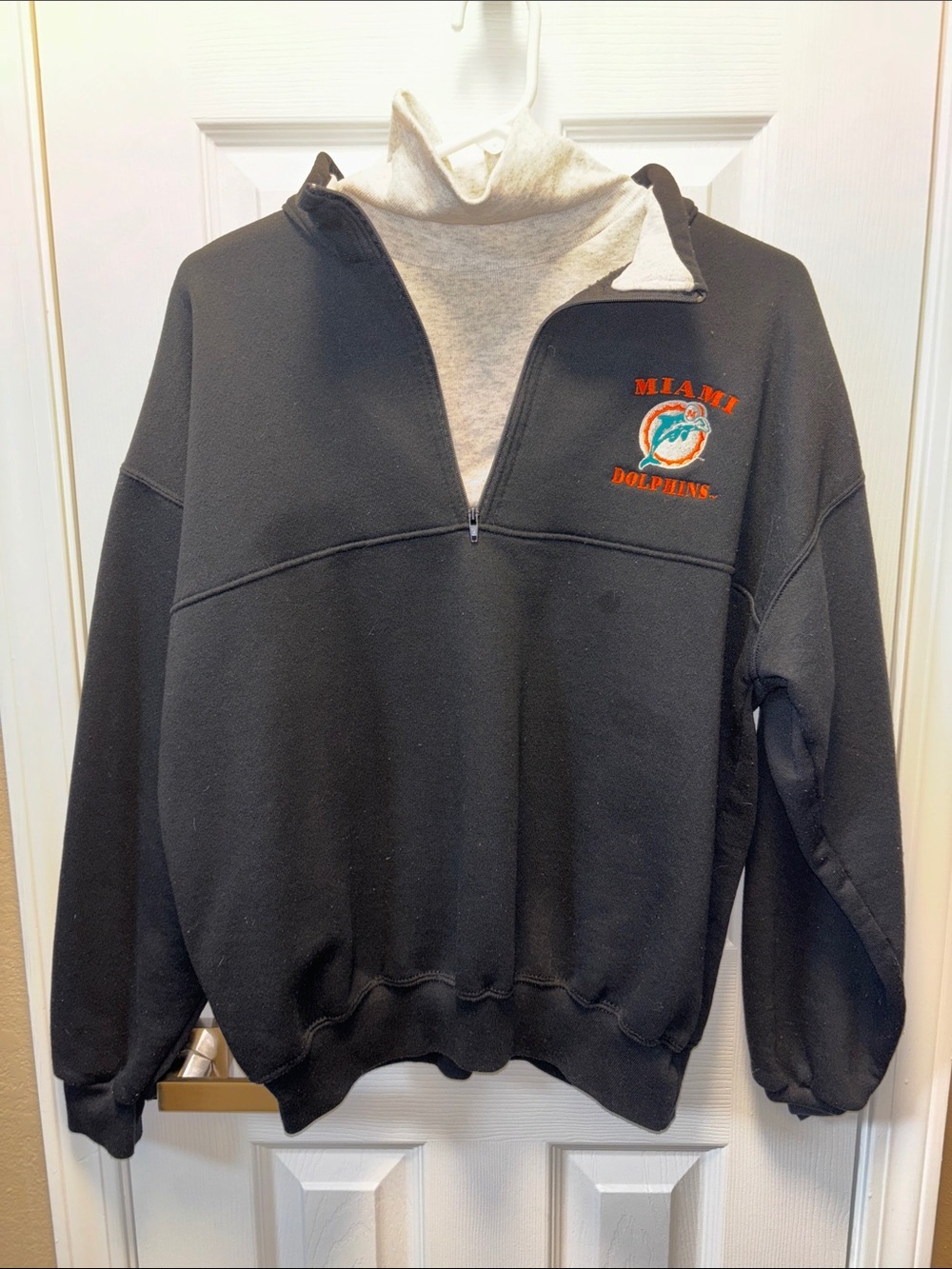 Vintage Miami Dolphins sweatshirt